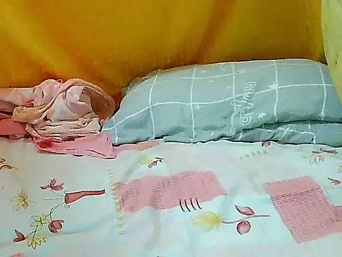 Nhicole4you 现场XXX聊天