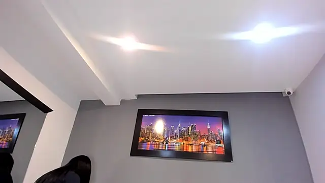 CharlotteCottin: онлайн-секс-чат