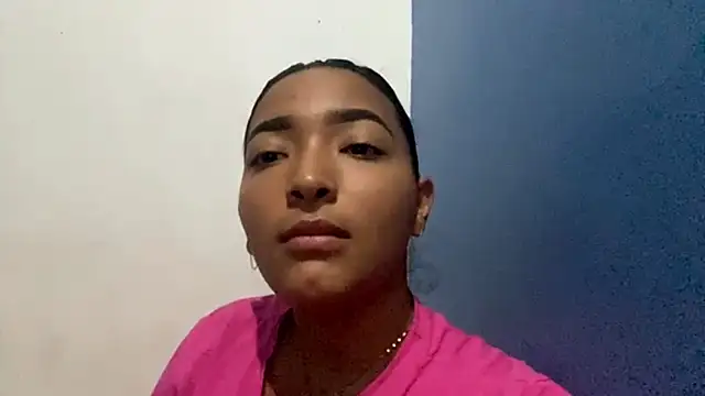 EstelleSchmeichel's Live XXX Chat