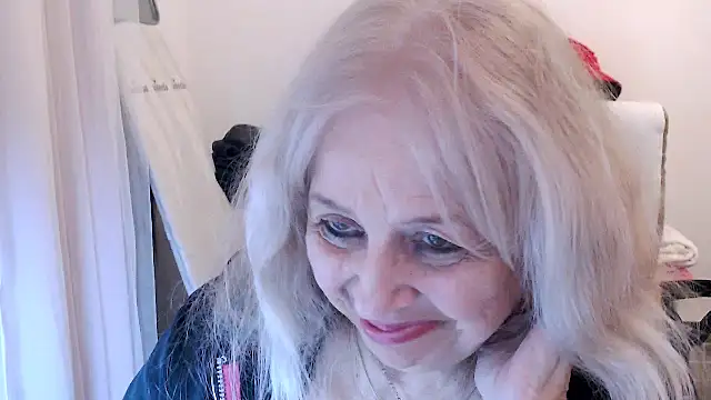 SusiLifeXXX's Live XXX Chat