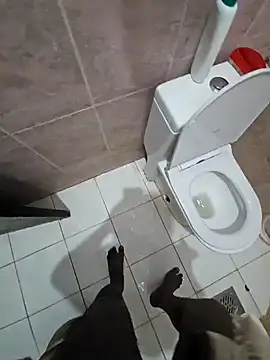 Bigkannan: απευθείας συνομιλία ΧΧΧ