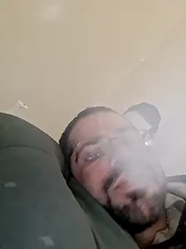 Zander823 Live XXX-Chat