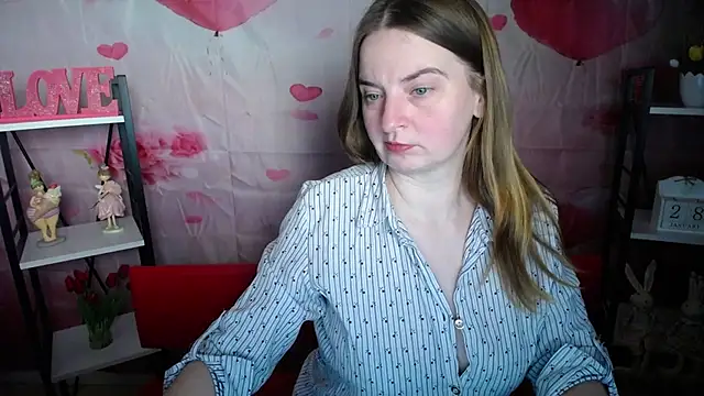 Chatroom XXX en direct de FreyaDak