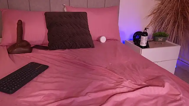 Chat XXX ao vivo de curvyliciousss