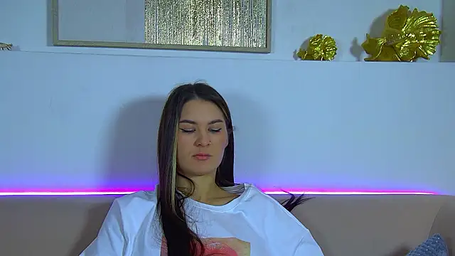 Онлайн чат XXX RachelSimpson