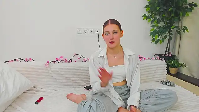 دردشة ElisaFelio الجنسية المباشرة