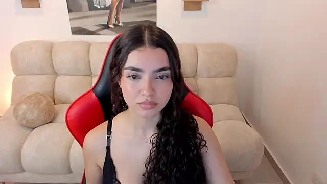 Chat XXX en directo de IsaConnor