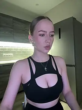 MissOyee Obrolan Langsung XXX