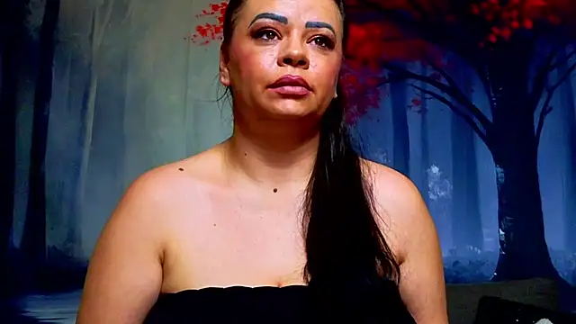 ElizabethEven Chat XXX live