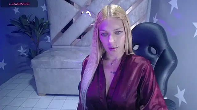 Candy_kush_tのライブXXXチャット