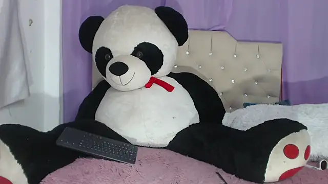 Chat XXX en directo de eimyy_rouse