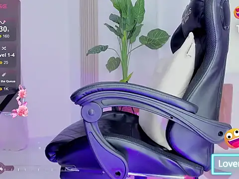 arya_lorens webcam show