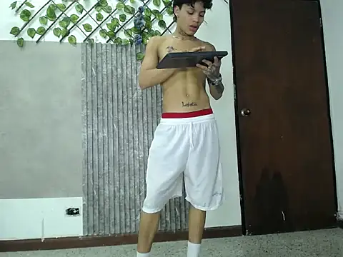 Dogan_Renzo0 Webcam-Show