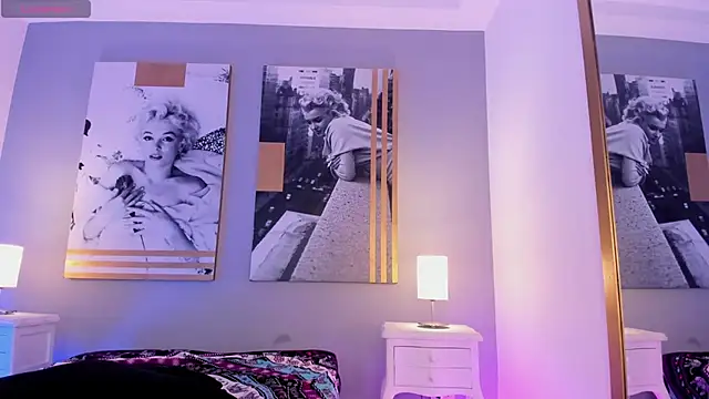 KenyaMystic Adlı Modelin Canlı XXX Sohbeti