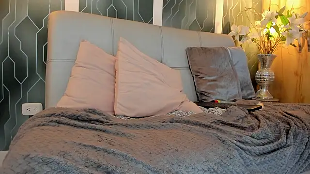 camila-manzur Adlı Modelin Canlı XXX Sohbeti