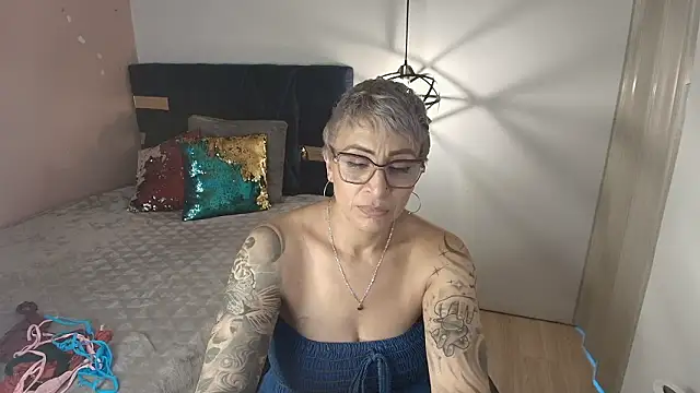 Charlotte__Grayn Live XXX chat