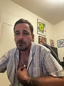 XXX chat uživo modela defbond420