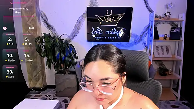 Chat XXX en directo de CelesteBrucee