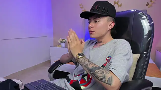 Nascary_Fox Live XXX-Chat