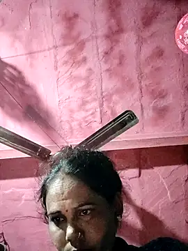 Вебкам-шоу Pooja750