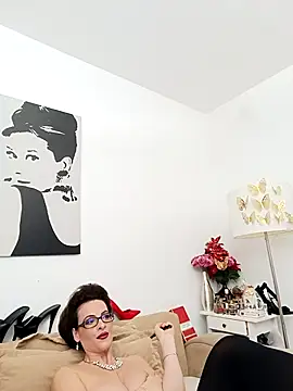 RebeccaNobleのライブXXXチャット