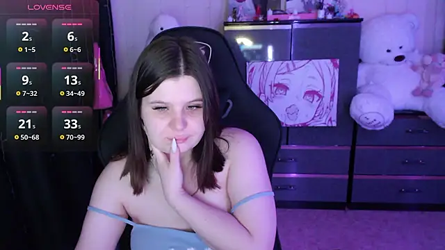 AmyVibess' Live XXX Chat