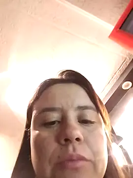 Chat XXX en directo de karlagiraldo198