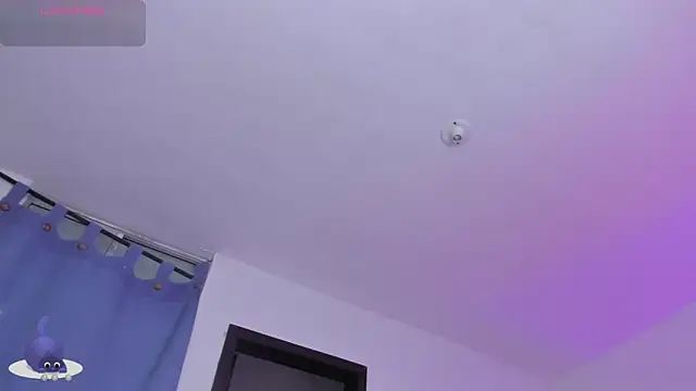 Chat XXX en directo de roseliam25