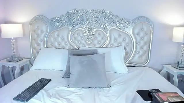 Živý XXX chat MiaCollson