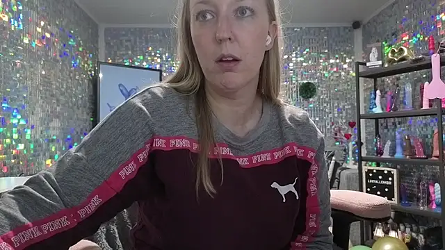 Czat XXX na żywo – lucyallen4201