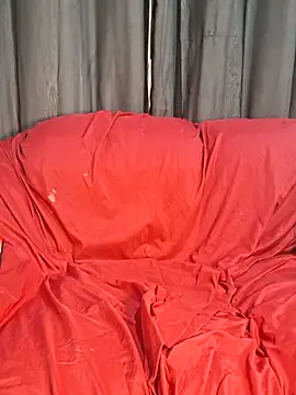 BabyyMetal Adlı Modelin Canlı XXX Sohbeti