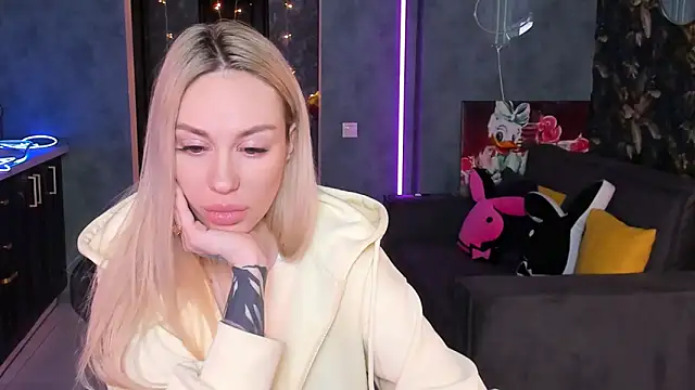 Blckmirrorrn Live XXX chat