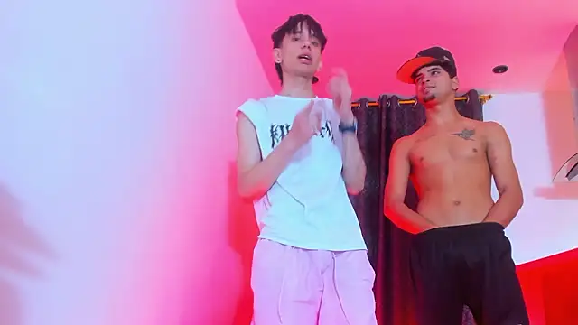 Show modela TheBatMansion na web-kameri