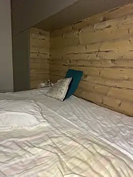 Chat +18 de Ameliablack_1 ao vivo