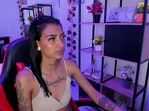 KarlaSlutSkinny__'s Live XXX Chat