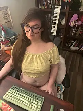 XXX chat uživo modela Adobe_Angel