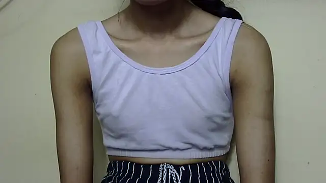 Anu_tiny live XXX chat