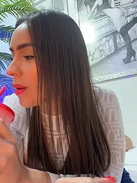 Mau_WhiteのライブXXXチャット