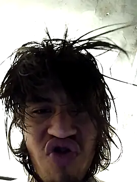 AlexAlejandro13のライブXXXチャット