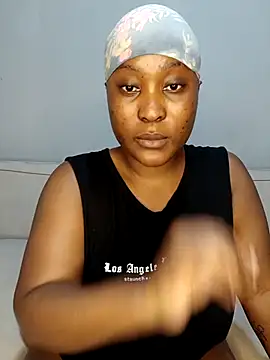 Show modela Zee-Thee-Gemini na web-kameri