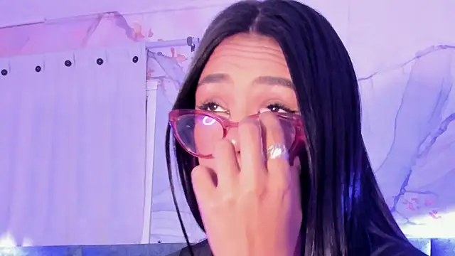 دردشة AntonellaRossi الجنسية المباشرة