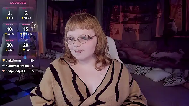 LottieReed live XXX chat