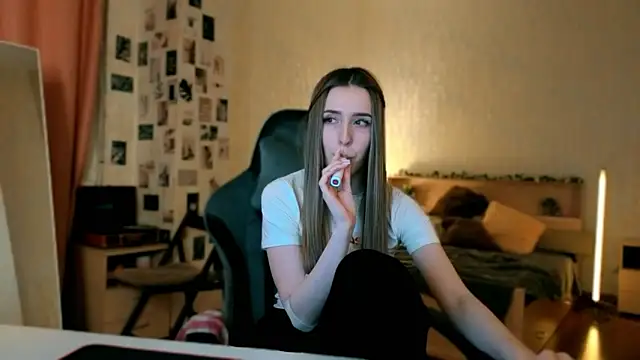 Živý XXX chat yourrdanceteacher