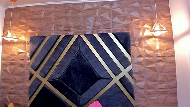 Valka_Ross Adlı Modelin Canlı XXX Sohbeti