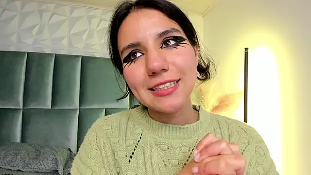 HollyPeach élő XXX-chatje