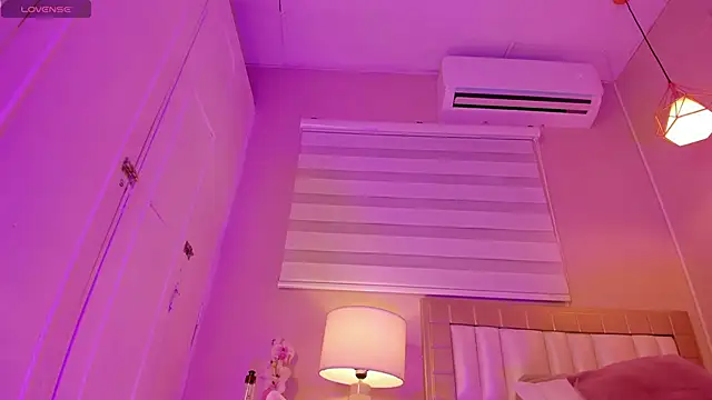 Онлайн чат XXX electra_a