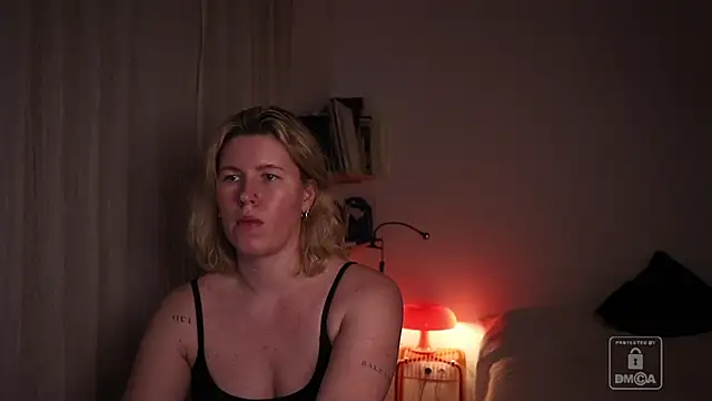 moonamii Adlı Modelin Canlı XXX Sohbeti