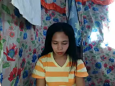 Chat XXX ao vivo de PinaySkinnyGirl