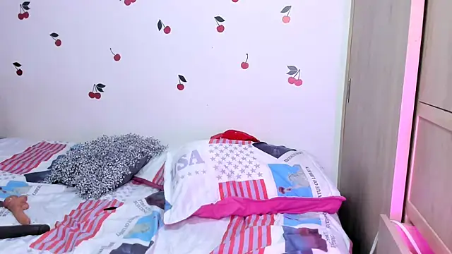 XXX chat uživo modela candy_hot999