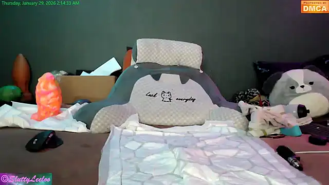 MissSluttyLeeloo Live XXX-Chat